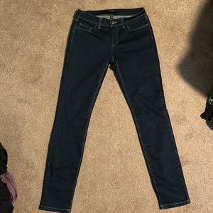 Nwot Banana Republic 26/2 petite skinny fit dark wash jeans.